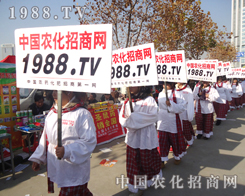 �{��ƴ���ğ��飬�r(n��ng)���W(w��ng)��(zh��n)ʿ�_(k��i)������һƬ���������